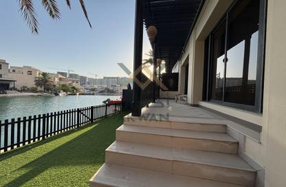 Villa - 3 Bedrooms - 4 Bathrooms for rent in Al Marsa Floating City - Amwaj Islands - Muharraq Governorate
