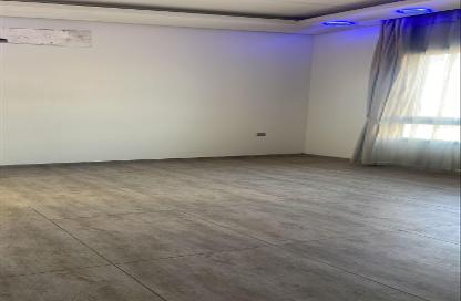 Apartment - 2 Bedrooms - 2 Bathrooms for sale in Shakhura - Northern Governorate