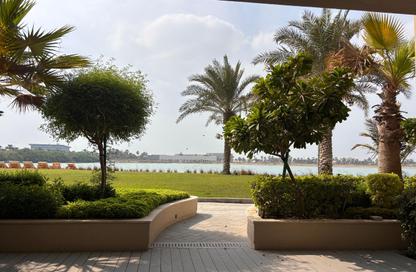 Villa - 4 - 5 for sale in Amwaj Beachfront - Amwaj Islands - Muharraq Governorate