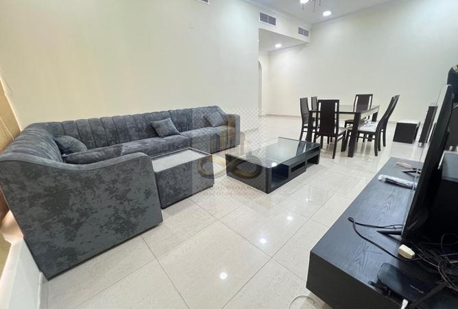 56921702 - Property Main Image