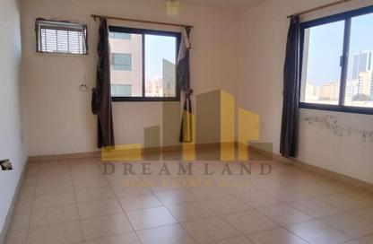 Apartment - 2 Bedrooms - 2 Bathrooms for rent in Ghuraifah (Old Juffair) - Manama - Capital Governorate