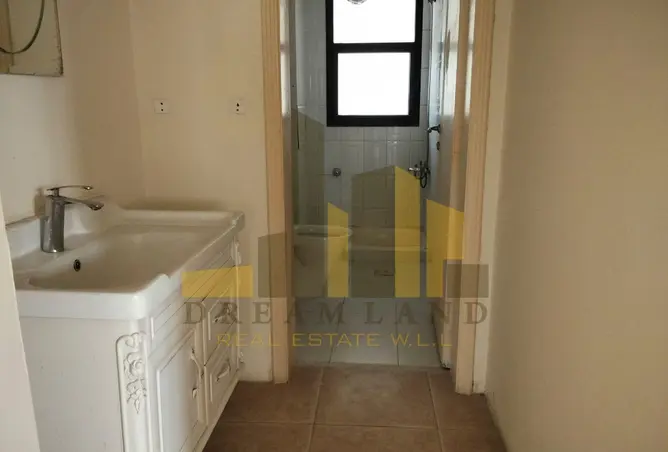 53007929 - Property Image 3