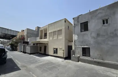 فيلا - 4 غرف نوم - 4 حمامات للبيع في مدينة عيسى - المحافظة الوسطى