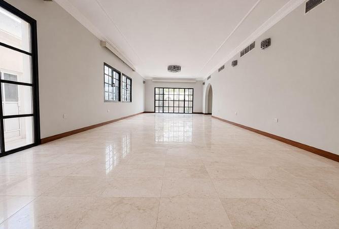 54261678 - Property Image 2