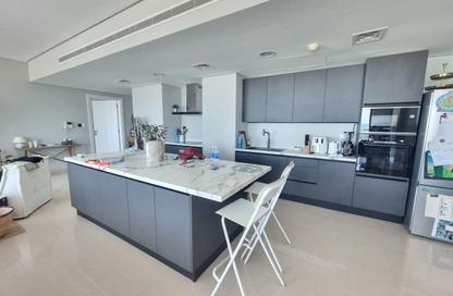 Apartment - 3 Bedrooms - 4 Bathrooms for rent in Reef Island - Capital Governorate