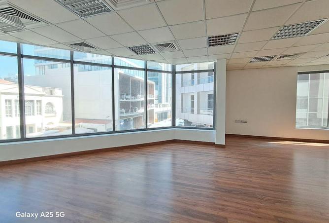 51323028 - Property Image 2