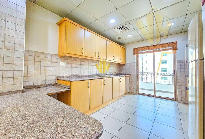 1002436 - Property Image 2