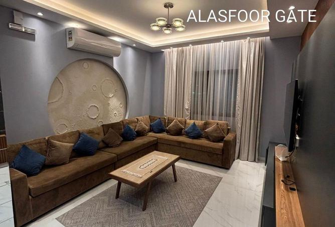 993308 - Property Image 2