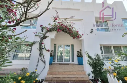 Villa - 3 Bedrooms - 3 Bathrooms for rent in Janabiya - Northern Governorate