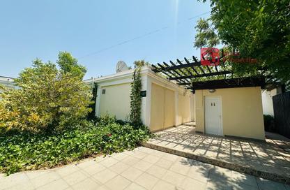 Apartment - 2 Bedrooms - 3 Bathrooms for rent in Janabiya - Northern Governorate