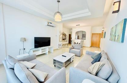 Apartment - 2 Bedrooms - 2 Bathrooms for rent in Amwaj Avenue - Amwaj Islands - Muharraq Governorate Apartment - 2 Bedrooms - 2 Bathrooms for rent in Amwaj Avenue - Amwaj Islands - Muharraq Governorate