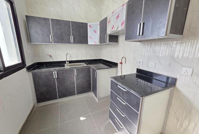 53113111 - Property Image 3