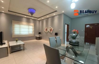 Apartment - 2 - 2 for rent in Al Juffair - Capital Governorate
