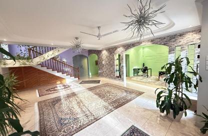 Villa - 4 Bedrooms - 5 Bathrooms for sale in Janabiya - Northern Governorate