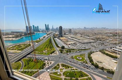 Apartment - 4 Bedrooms - 5 Bathrooms for sale in Abraj Al Lulu - Manama - Capital Governorate