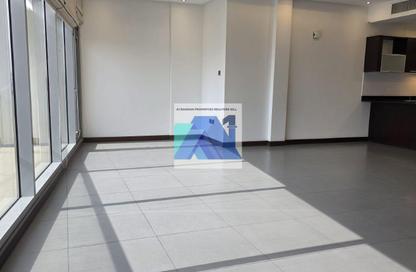 Apartment - 2 Bedrooms - 4 Bathrooms for rent in Reef Island - Capital Governorate