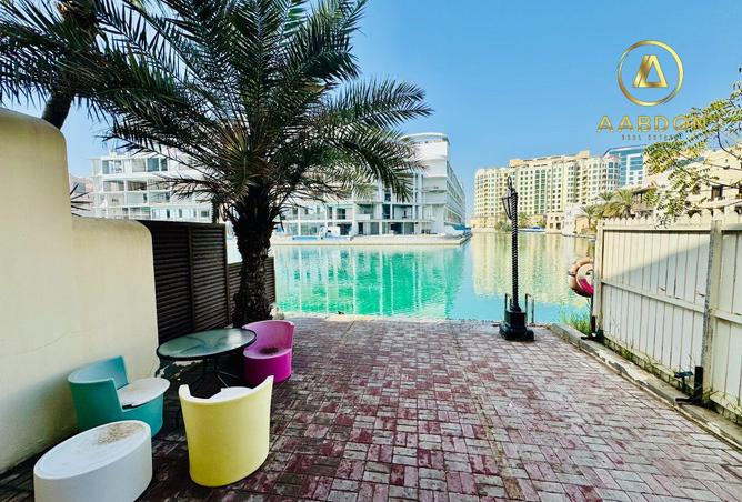 1000468 - Property Image 2