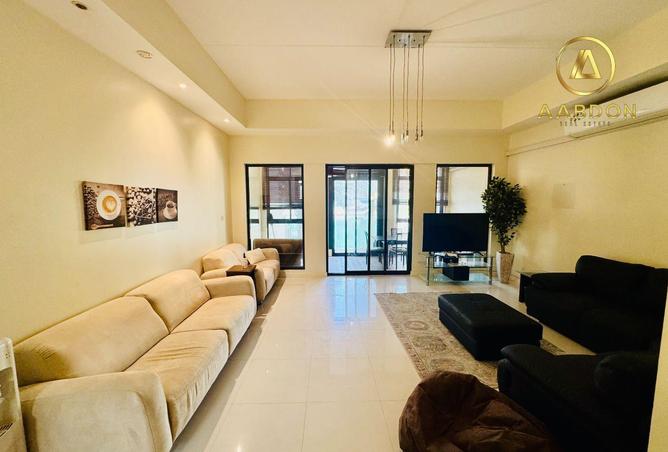 1000468 - Property Main Image