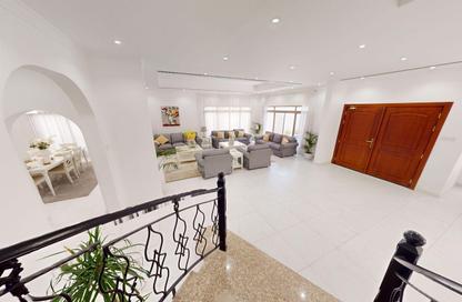 Villa - 4 Bedrooms - 6 Bathrooms for rent in Saar - Northern Governorate