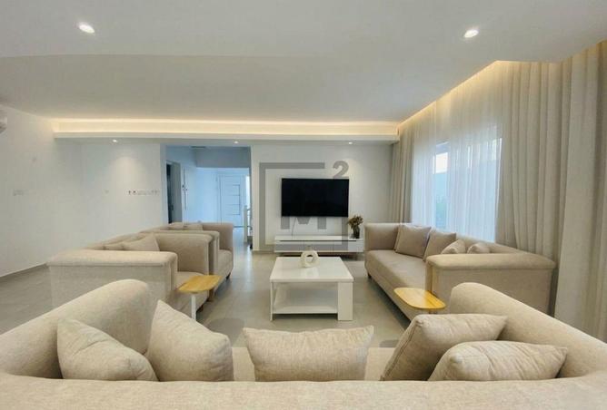 53523178 - Property Image 2