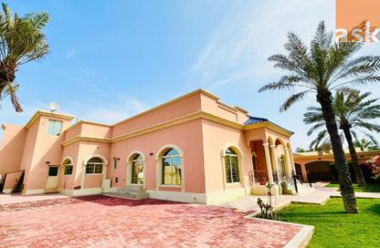 Villa - 4 Bedrooms - 5 Bathrooms for rent in Saar - Northern Governorate