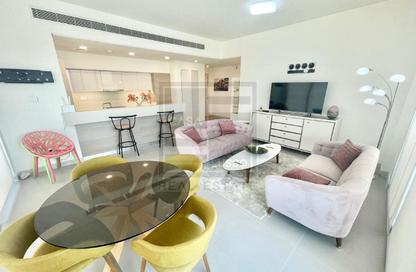 Apartment - 2 Bedrooms - 2 Bathrooms for rent in Marassi Al Bahrain - Diyar Al Muharraq - Muharraq Governorate