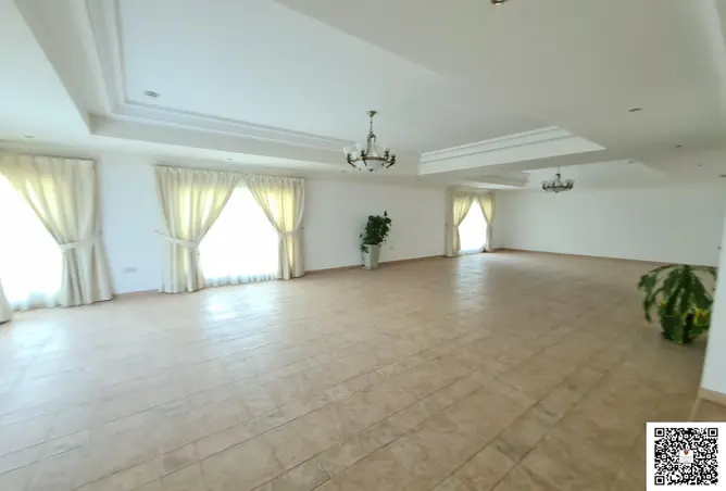 57208228 - Property Image 3