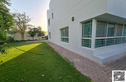 Villa - 3 - 3 for rent in Janabiya - Northern Governorate