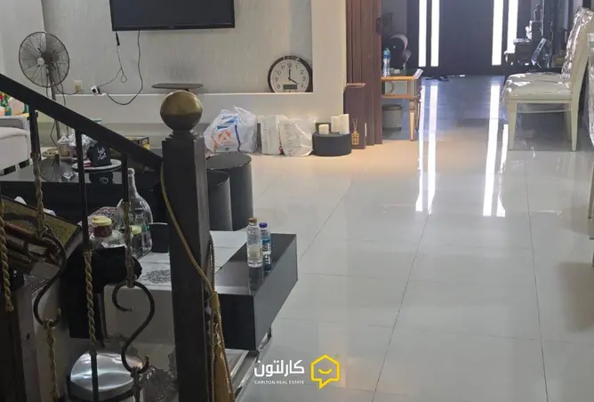 54970105 - Property Image 3