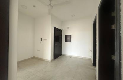 Apartment - 2 Bedrooms - 2 Bathrooms for rent in Budaiya - Northern Governorate
