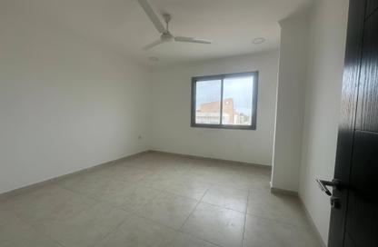 Apartment - 2 Bedrooms - 2 Bathrooms for rent in Budaiya - Northern Governorate