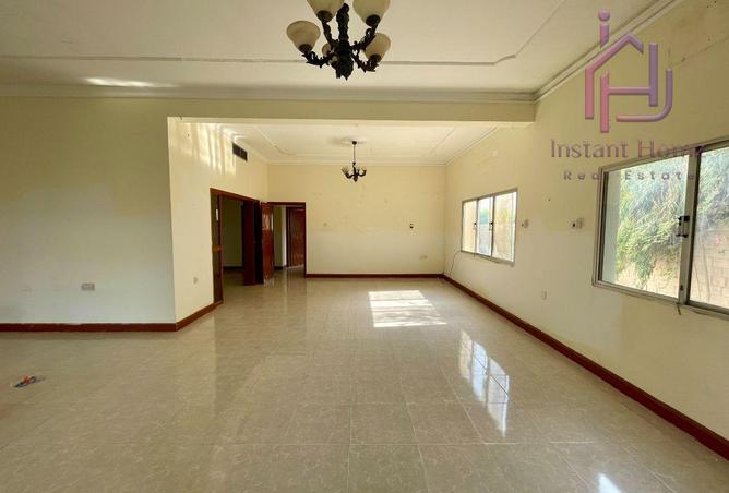 56009045 - Property Image 2