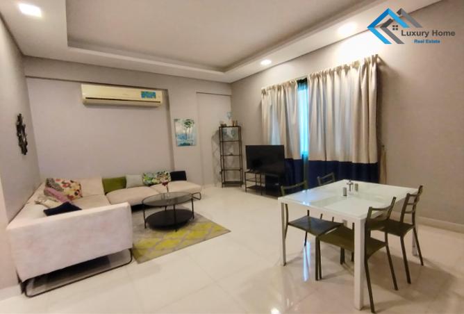 52302140 - Property Image 2