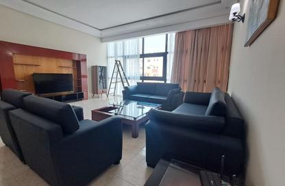 Apartment - 3 Bedrooms - 3 Bathrooms for rent in Mahooz - Manama - Capital Governorate