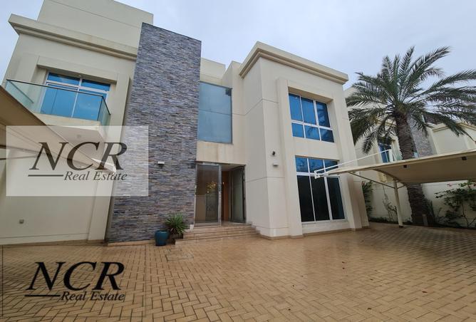 56423608 - Property Main Image