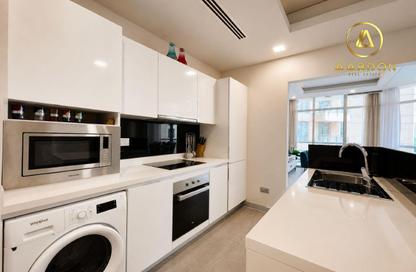 Apartment - 3 Bedrooms - 3 Bathrooms for rent in Al Juffair - Capital Governorate