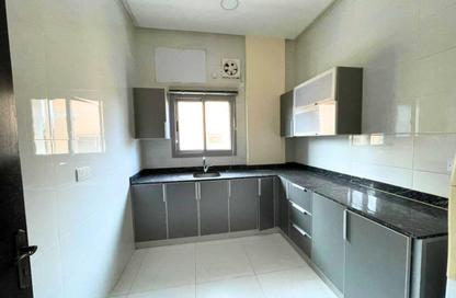 Apartment - 2 Bedrooms - 2 Bathrooms for rent in Segaya - Manama - Capital Governorate