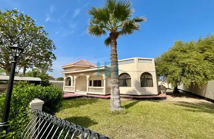 Villa - 4 Bedrooms - 4 Bathrooms for rent in Saar - Northern Governorate