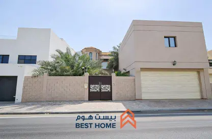 Villa - 5 Bedrooms - 5 Bathrooms for sale in Jurdab - Central Governorate