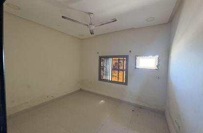 Apartment - 2 Bedrooms - 2 Bathrooms for rent in Askar - Southern Governorate Apartment - 2 Bedrooms - 2 Bathrooms for rent in Askar - Southern Governorate