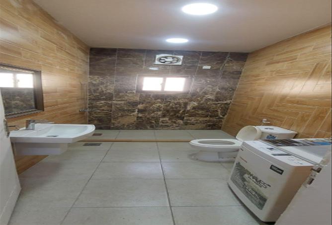 976007 - Property Main Image