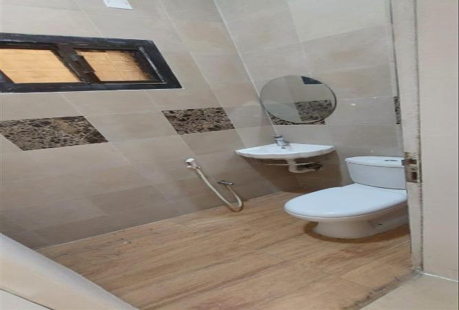 976007 - Property Image 2