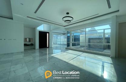 Villa - 5 - 6 for sale in Saar - Northern Governorate Villa - 5 - 6 for sale in Saar - Northern Governorate
