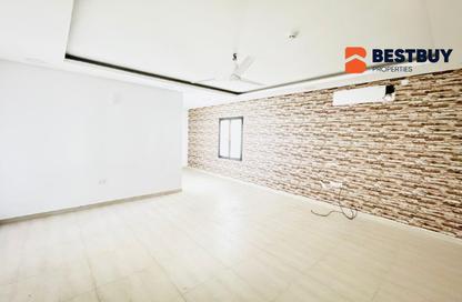 Apartment - 2 Bedrooms - 2 Bathrooms for rent in Hidd - Muharraq Governorate Apartment - 2 Bedrooms - 2 Bathrooms for rent in Hidd - Muharraq Governorate