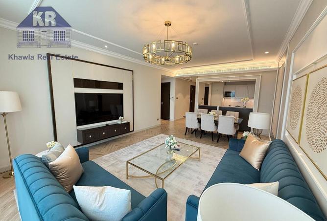 992990 - Property Image 2