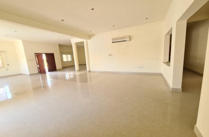 Villa - 3 Bedrooms - 3 Bathrooms for rent in Janabiya - Northern Governorate