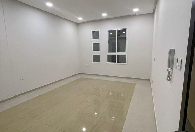 54942093 - Property Main Image