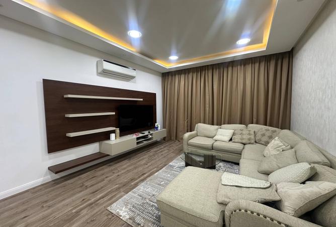 52328807 - Property Image 2