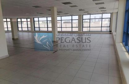 Show Room - Studio - 5 for rent in Zinj - Manama - Capital Governorate