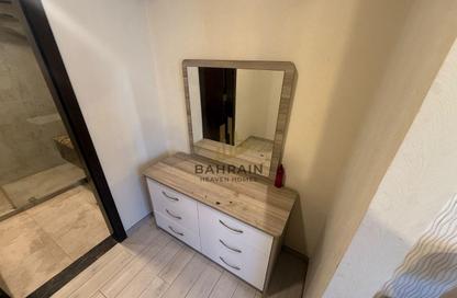 Apartment - 1 - 2 for rent in Al Juffair - Capital Governorate